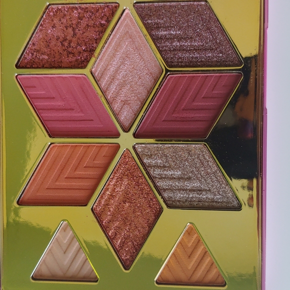Pur Barbie Palette - Picture 3 of 5